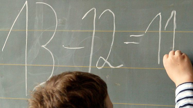 Rund zehn Prozent aller Deutschen haben eine sogenannte Lese-/Rechtschreib- und/oder Rechenschwäche.