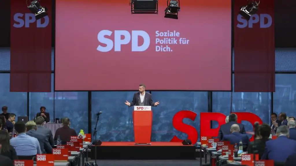 Martin-Dulig-langjaehriger-Vorsitzender-der-Sachsen-SPD-haelt-eine-emotionale-Abschiedsrede