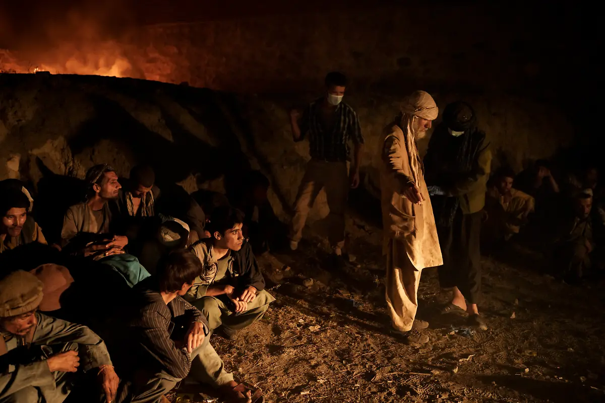 ca24d142cbb0eb1e0a2ec65325741f10