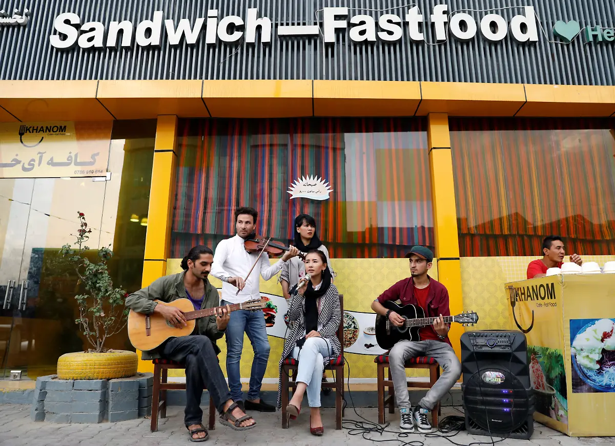 2019-09-11T024535Z-55884035-RC1448436AA0-RTRMADP-3-AFGHANISTAN-MUSIC