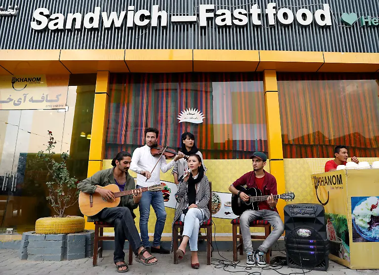 2019-09-11T024535Z-55884035-RC1448436AA0-RTRMADP-3-AFGHANISTAN-MUSIC