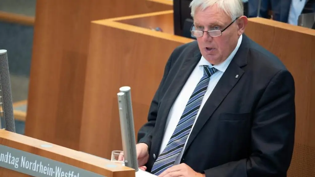 Karl-Josef-Laumann-CDU-Gesundheitsminister-von-Nordrhein-Westfalen