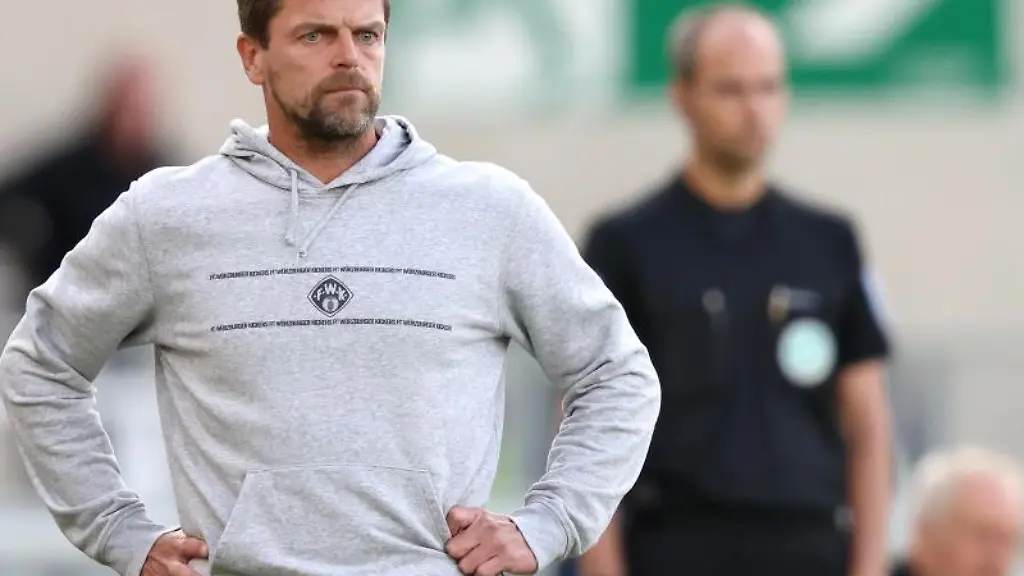 Wuerzburger-Kicker-trennen-sich-von-Trainer-Torsten-Ziegner