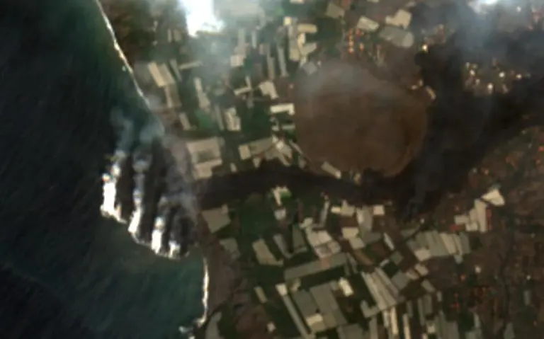 S2A-tile-20210930-27RYM-0-B04-B03-B02-S-17-934451103210453-28-605133114652297-17-90469646453857-28-62144603263233