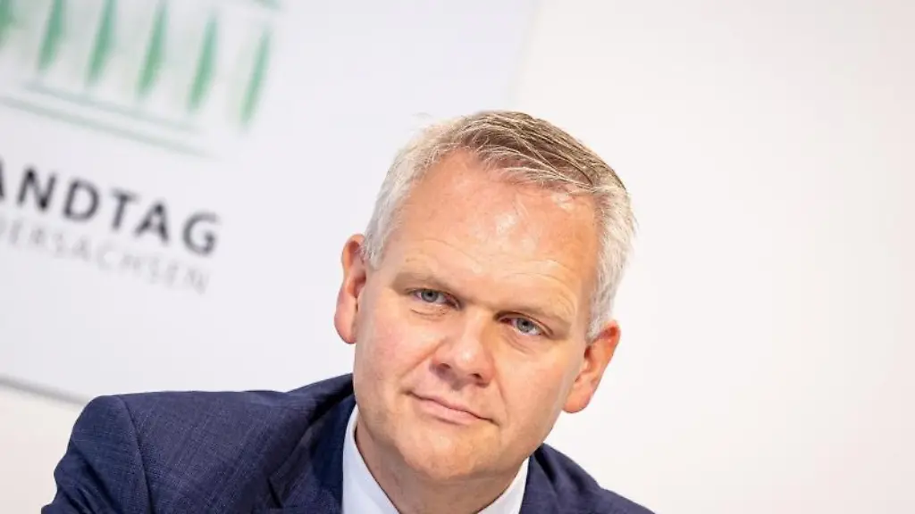 Niedersachsens-Kulturminister-Bjoern-Thuemler-CDU