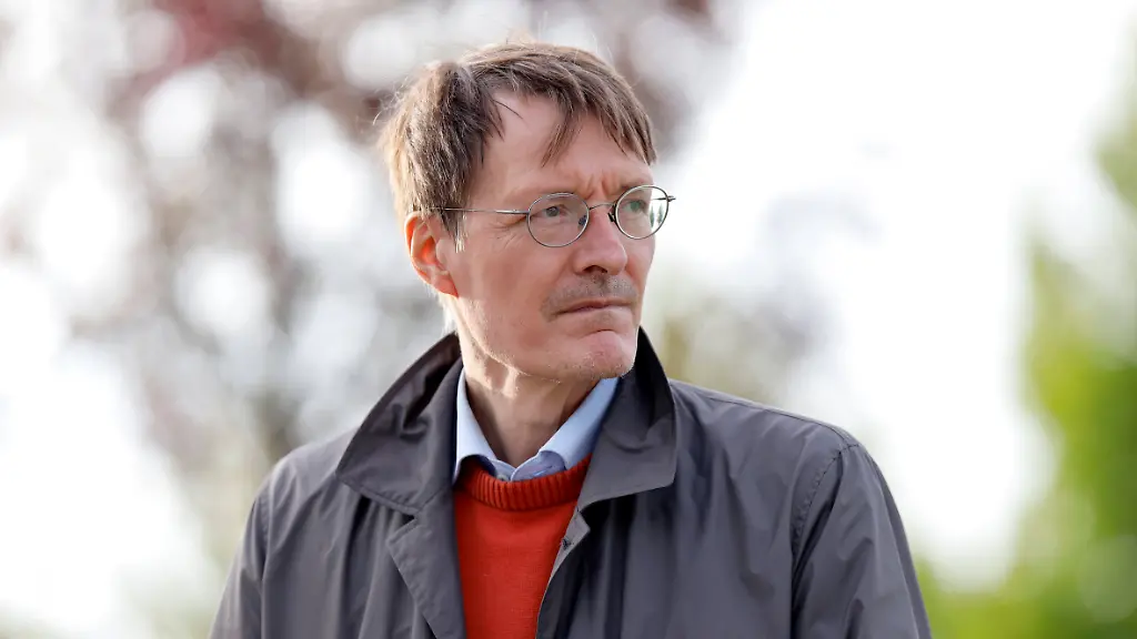 e499585b5d485f9c58f57dadfa132d66