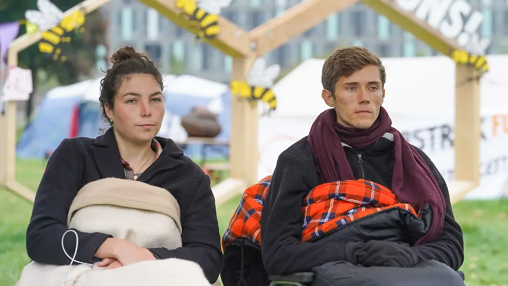 8d29ee71ed8589c97e6c589ce5db384f