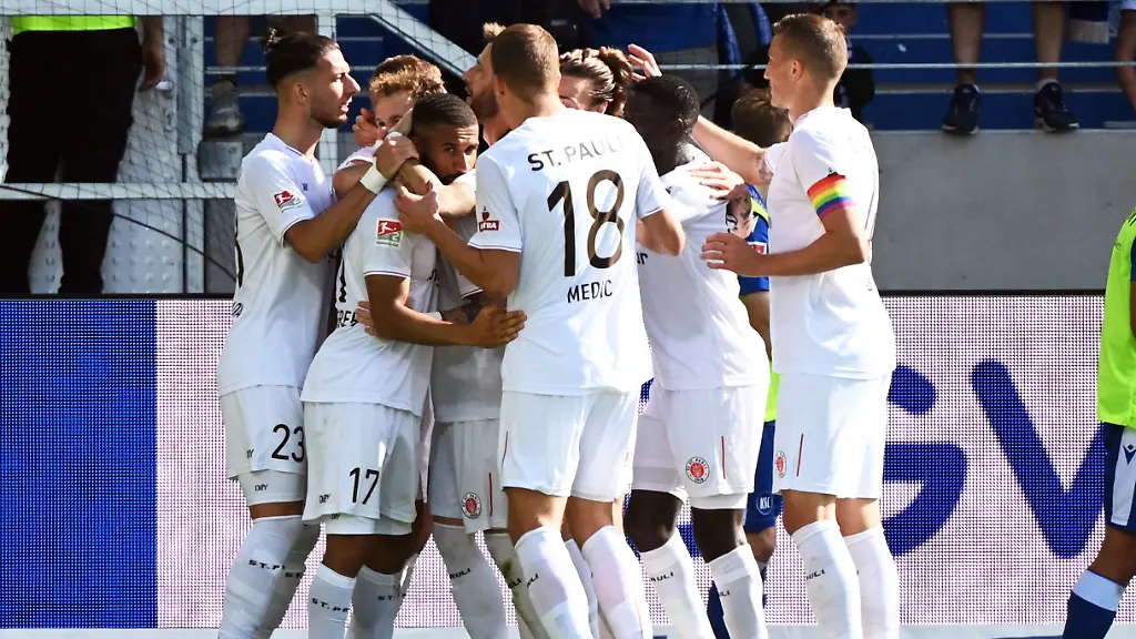 10f82fbbe4fa53a0769cbd3e3af30683