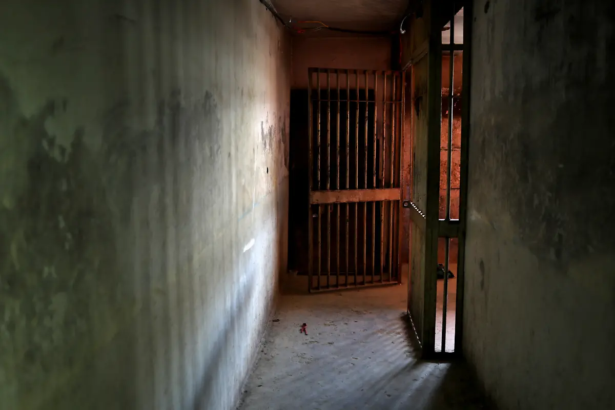 2021-09-15T170034Z-2107630336-RC29QP9DFTQJ-RTRMADP-3-AFGHANISTAN-TALIBAN-PRISON