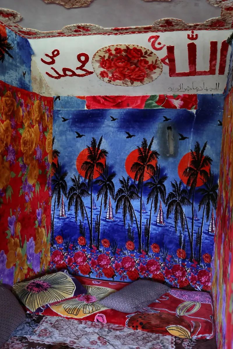 2021-09-15T173010Z-1487378160-RC2AQP95H1DS-RTRMADP-3-AFGHANISTAN-TALIBAN-PRISON