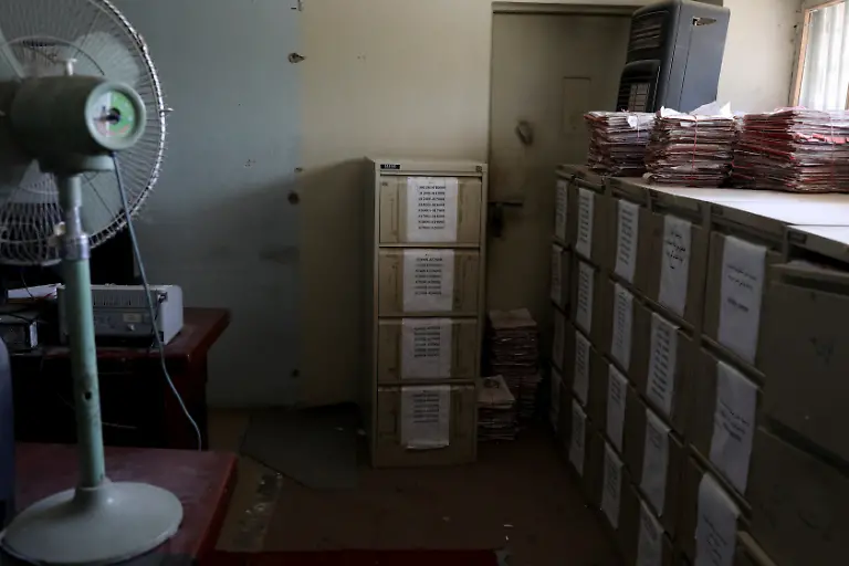 2021-09-15T174609Z-46169991-RC28QP9CQBT4-RTRMADP-3-AFGHANISTAN-TALIBAN-PRISON