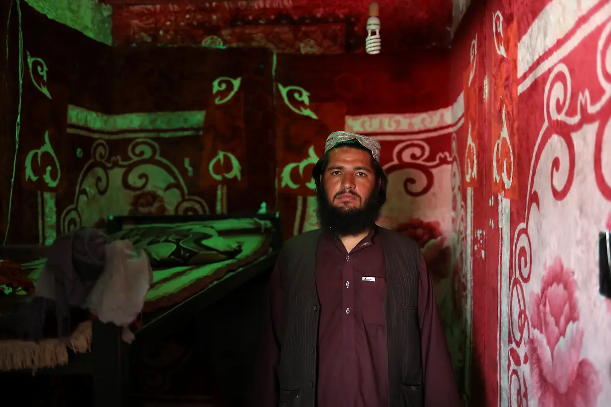 2021-09-15T171248Z-520477604-RC2AQP9XPYCT-RTRMADP-3-AFGHANISTAN-TALIBAN-PRISON