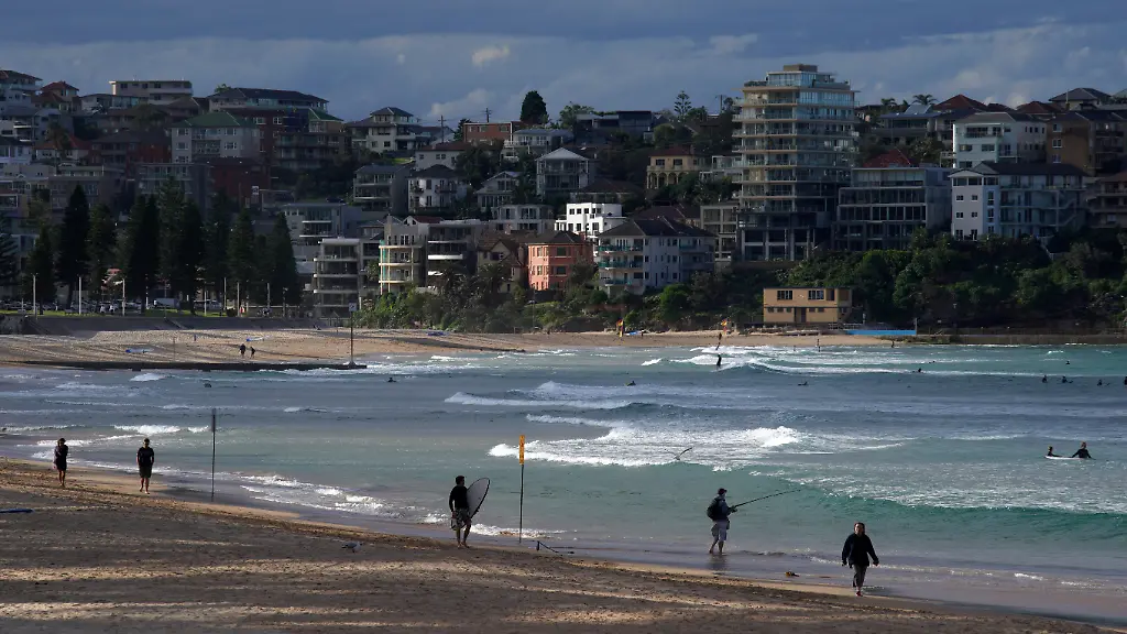 2020-04-06T000000Z-55739227-RC2UYF9GTJS2-RTRMADP-3-HEALTH-CORONAVIRUS-AUSTRALIA