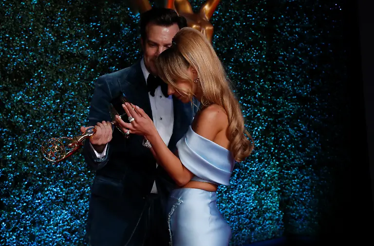 2021-09-20T044500Z-253669224-RC2GTP9KFDR7-RTRMADP-3-AWARDS-EMMYS