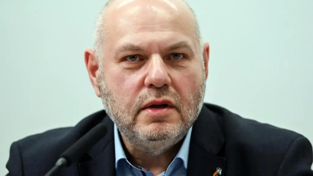 Max-Privorozki-spricht