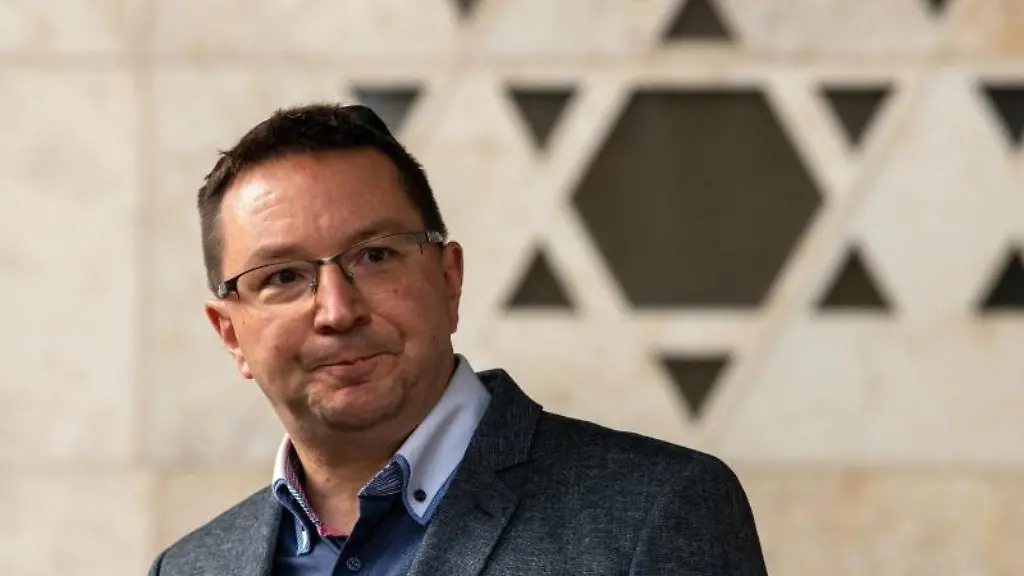 Michael-Blume-Antisemitismusbeauftragte-der-Landesregierung-Baden-Wuerttemberg-spricht