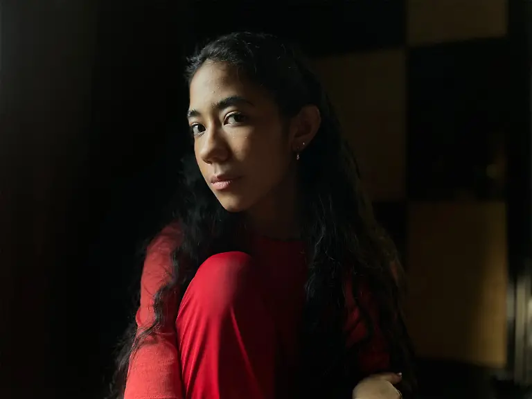 Apple-iphone13-camera-lowlight-wide-01-09142021