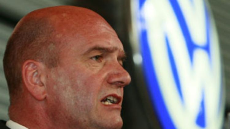 VW-Betriebsratschef Bernd Osterloh greift den Vorstand von Volkswagen an.