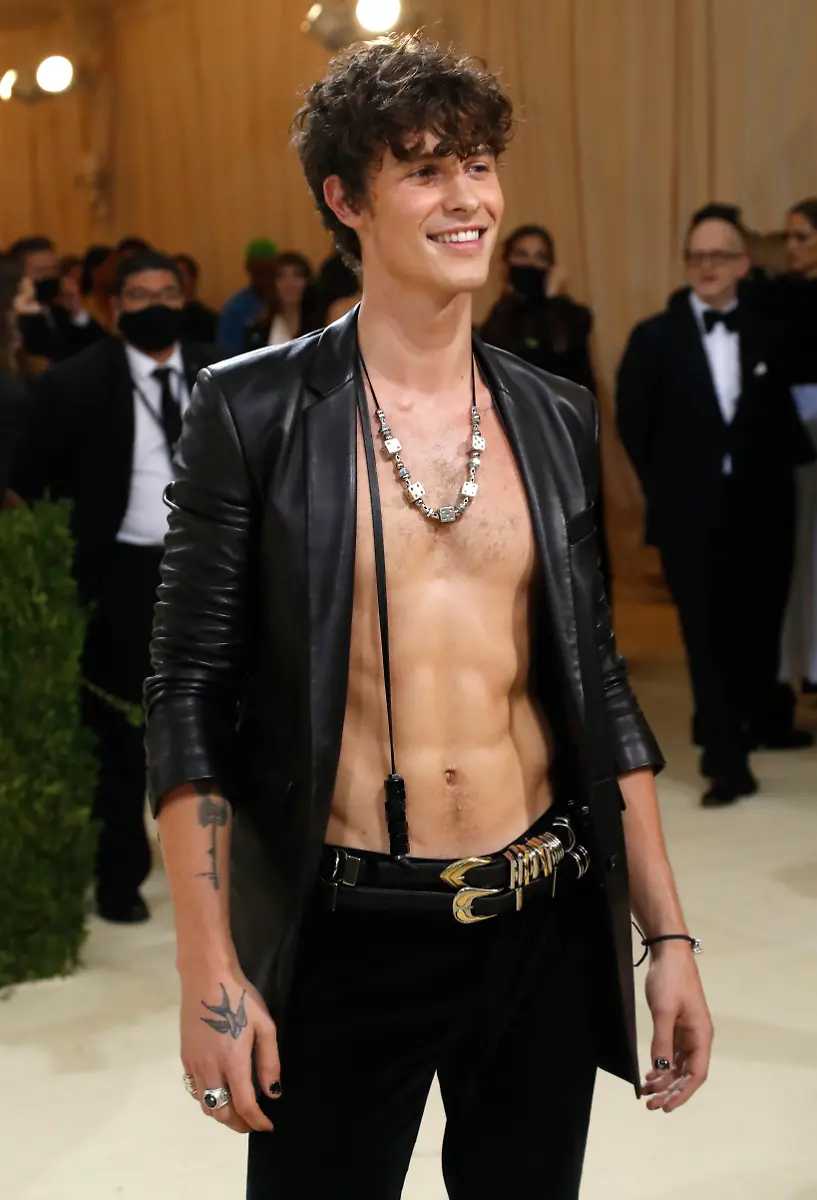 2021-09-14T015108Z-2025005000-HP1EH9E05564S-RTRMADP-3-FASHION-MET-GALA