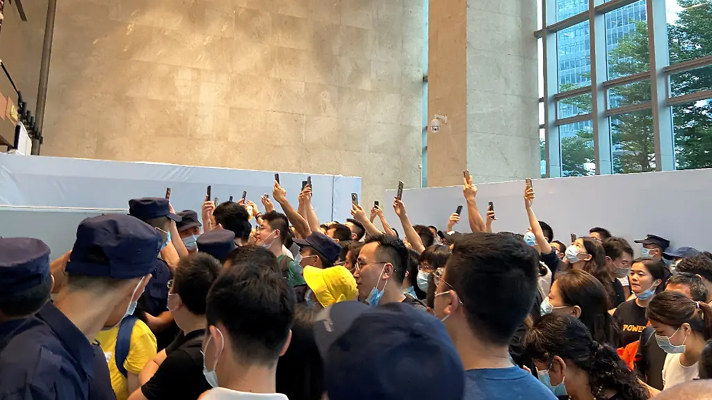 4df563e3ecc6982ff9f3cb5a72e3c73f