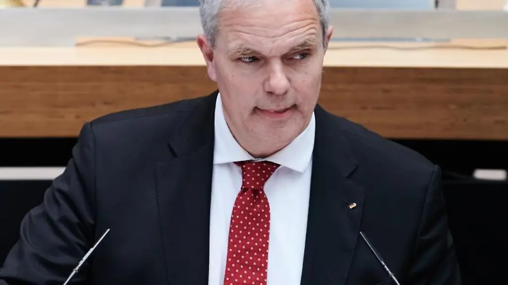 Burkard-Dregger-Vorsitzender-der-CDU-Fraktion-in-Berlin