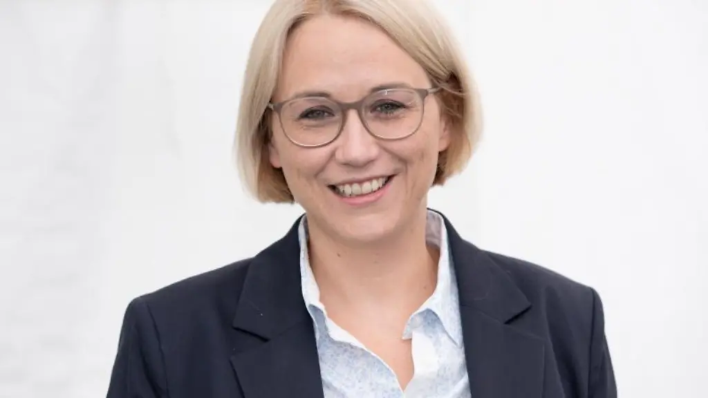 Katharina-Poetter-CDU-laechelt