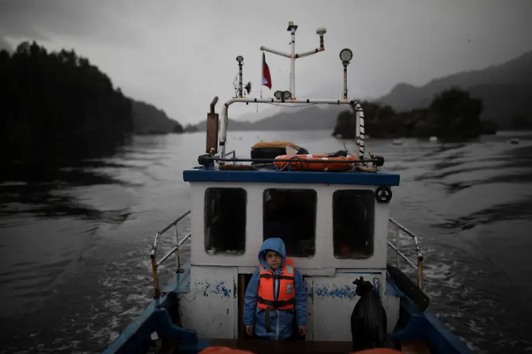 2021-08-06T000000Z-1238613301-RC2NZO9M7QP6-RTRMADP-3-CHILE-TECHNOLOGY-SPACEX