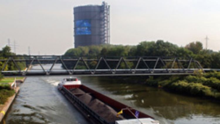 Wenn die Oberhausener ihn sehen, wissen sie: Fast zu Hause.