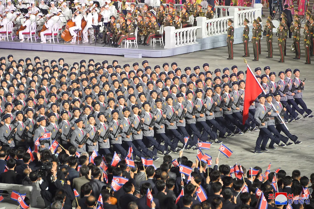 2021-09-09T030747Z-325907566-RC22MP9EY018-RTRMADP-3-NORTHKOREA-PARADE