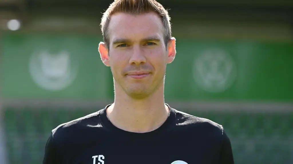 VfL-Trainer-Tommy-Stroot