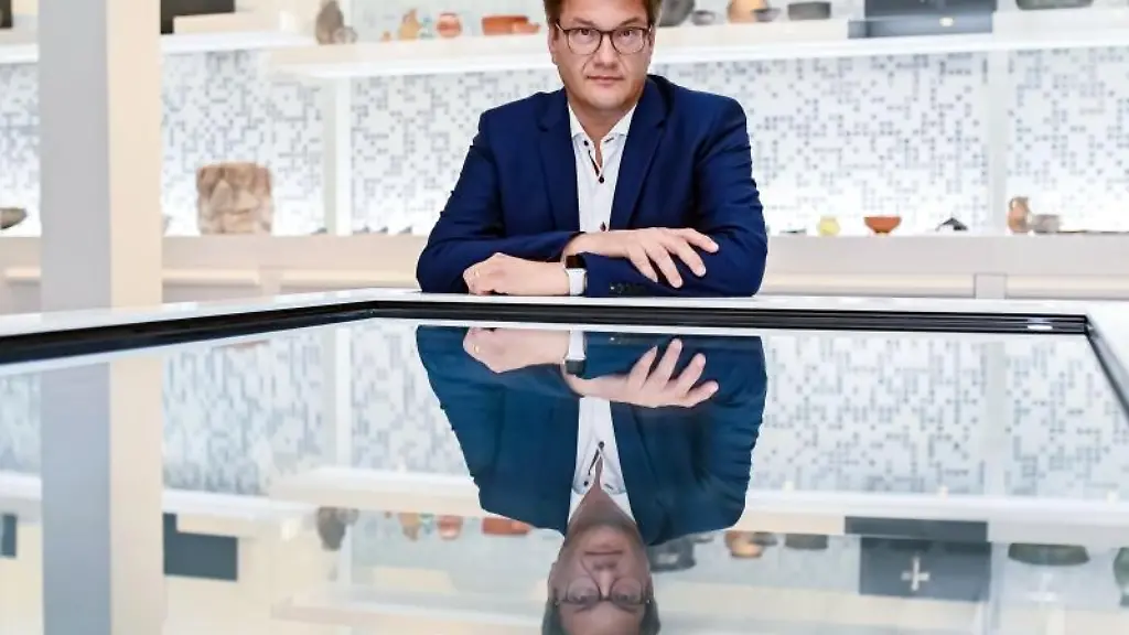 Eckart-Koehne-Direktor-des-Badischen-Landesmuseum