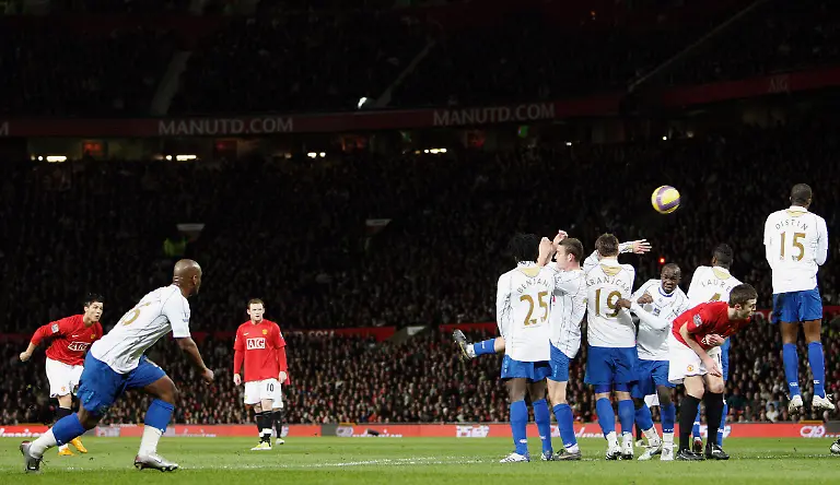 2008-01-30T000000Z-629766383-GM1DXDTDAEAA-RTRMADP-3-SOCCER-ENGLAND-MUTD-PORTSMOUTH