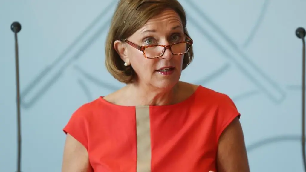 NRW-Schulministerin-Yvonne-Gebauer-FDP
