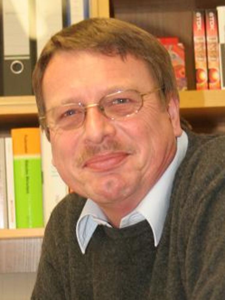 Reinhold Thiel. Der Facharzt für Allgemeinmedizin ist seit Jahren beim IPPNW aktiv.