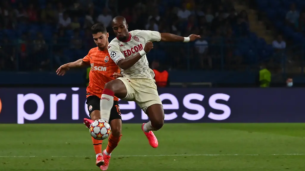 b971eaf8a779c8634b30aa80b6606523