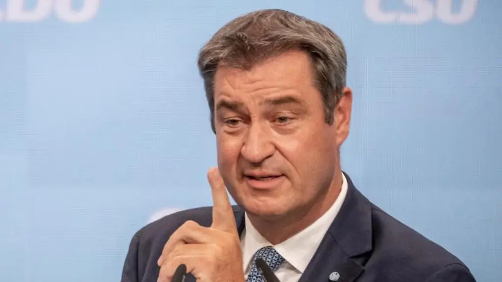 Markus-Soeder-CSU-Vorsitzender-und-Ministerpraesident-von-Bayern-spricht