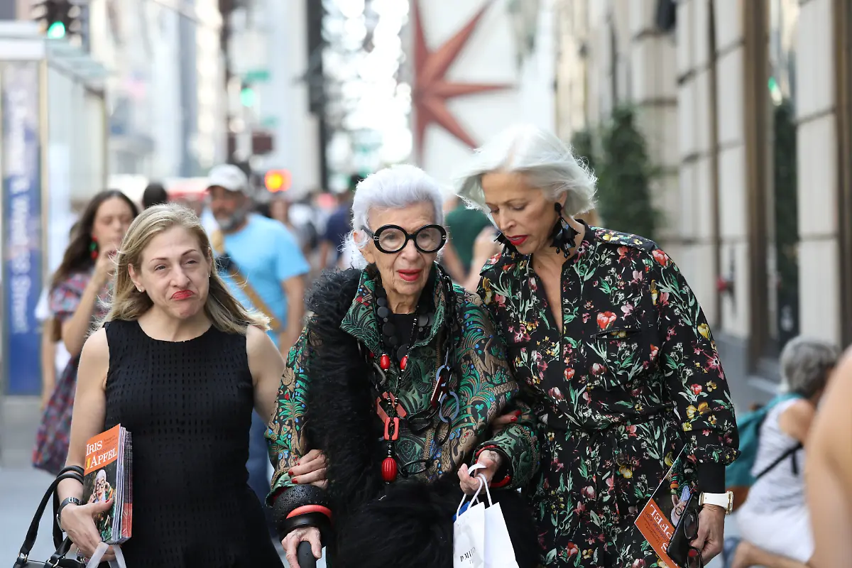 2017-09-05T200139Z-16112211-RC1AA942F0F0-RTRMADP-3-USA-ODDLY