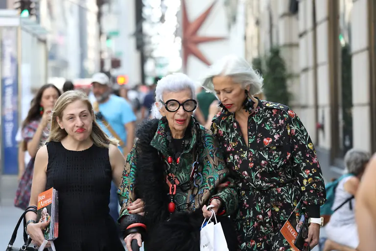 2017-09-05T200139Z-16112211-RC1AA942F0F0-RTRMADP-3-USA-ODDLY