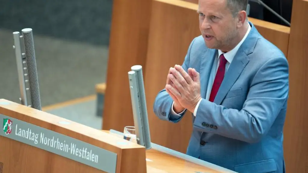 Joachim-Stamp-FDP-stellvertretender-Ministerpraesident-von-Nordrhein-Westfalen