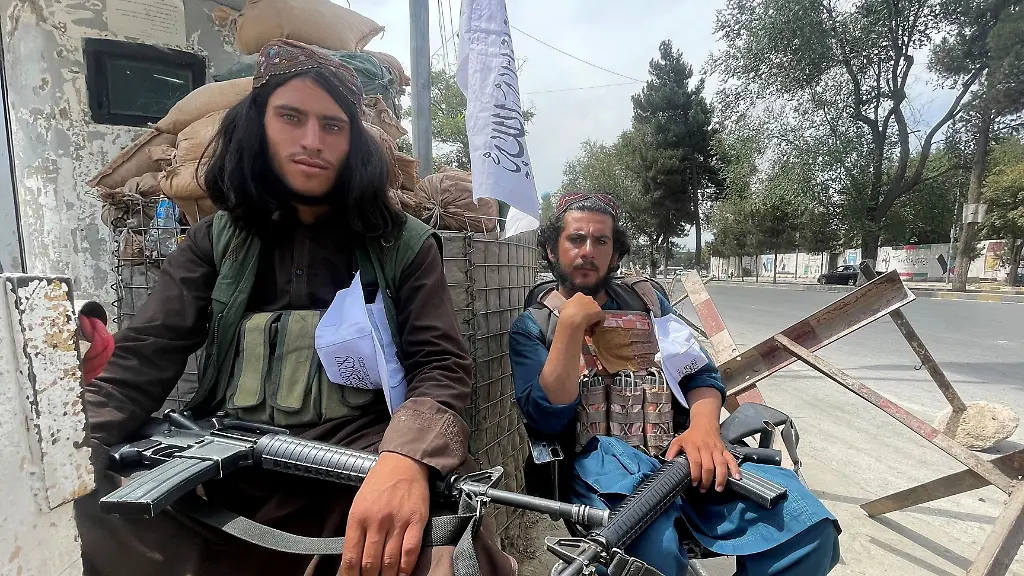 2021-08-18T165437Z-498673812-RC2S7P98W0H4-RTRMADP-3-AFGHANISTAN-CONFLICT-SCENE