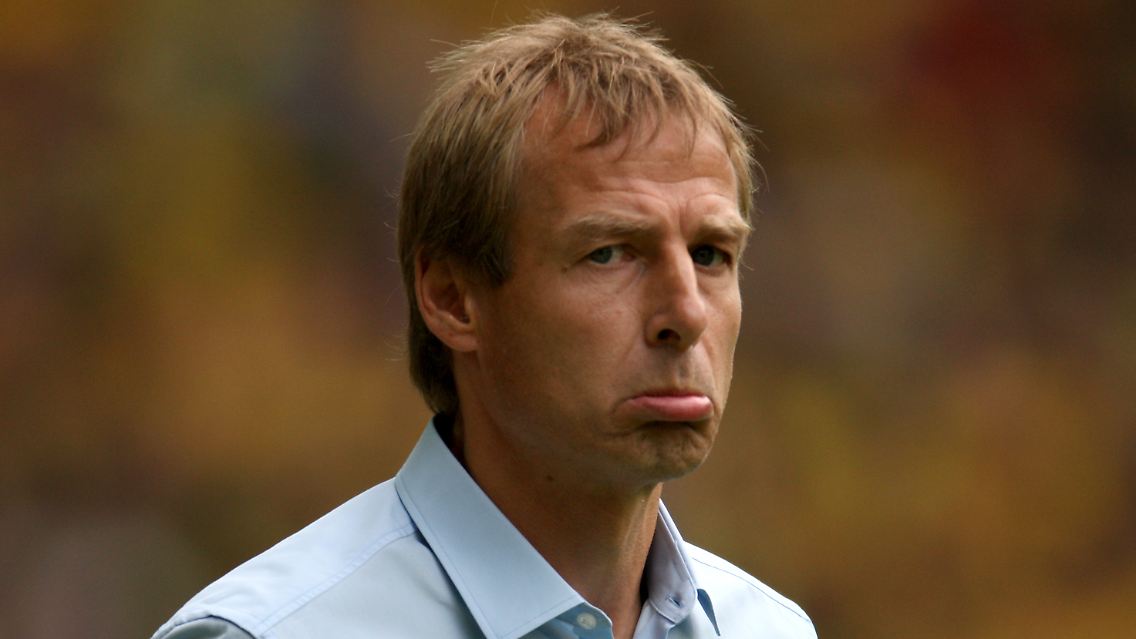 Bei Liverpool im Gespräch: Jürgen Klinsmann.