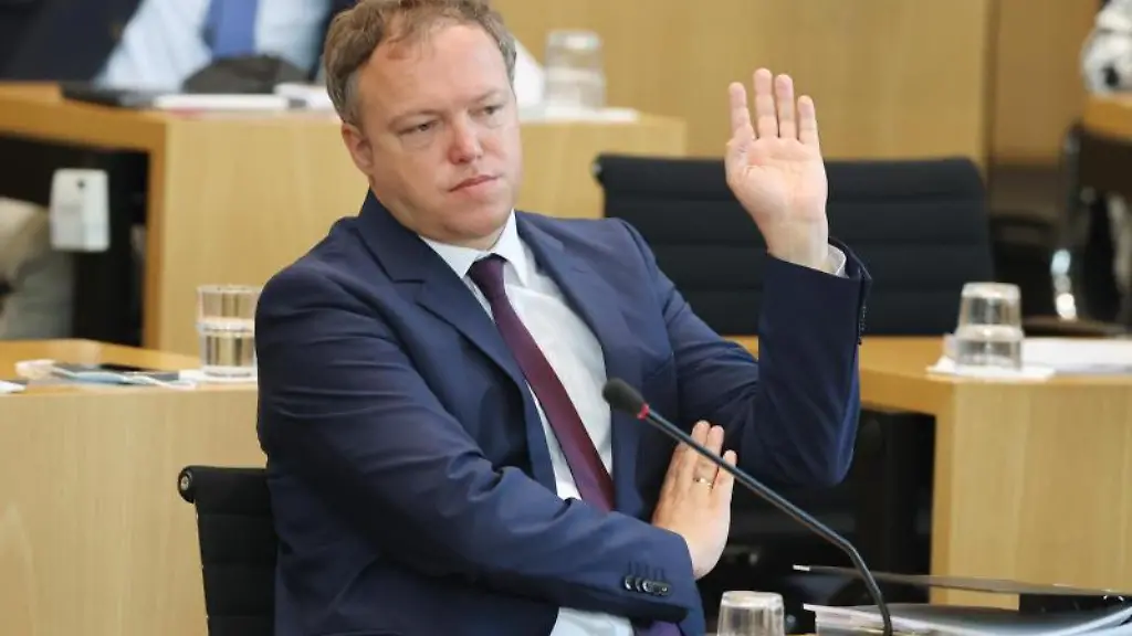 Mario-Voigt-Fraktionsvorsitzender-der-CDU