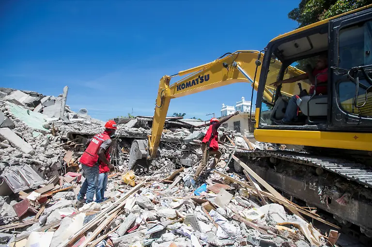 2021-08-15T194518Z-684769434-RC2N5P9DJQMV-RTRMADP-3-HAITI-QUAKE