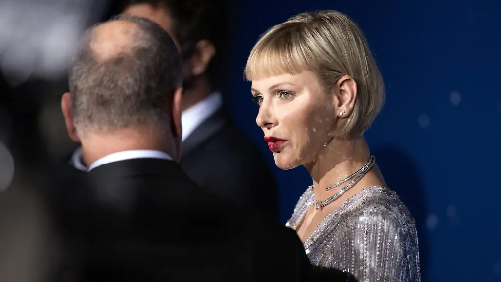 Fuerstin-Charlene-kann-ihre-Heimat-Suedafrika-nicht-verlassen