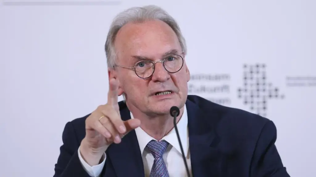 Reiner-Haseloff-CDU-Ministerpraesident-von-Sachsen-Anhalt