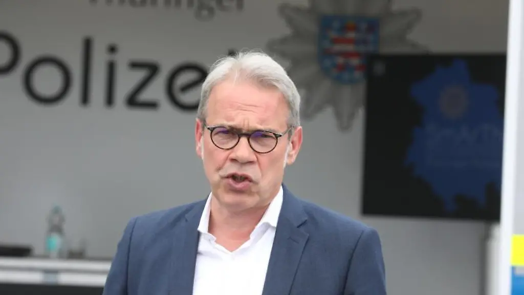 Thueringens-Innenminister-Georg-Maier-SPD