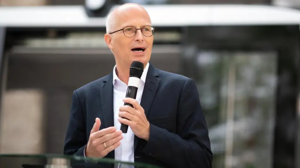 Peter-Tschentscher-Erster-Buergermeister-von-Hamburg