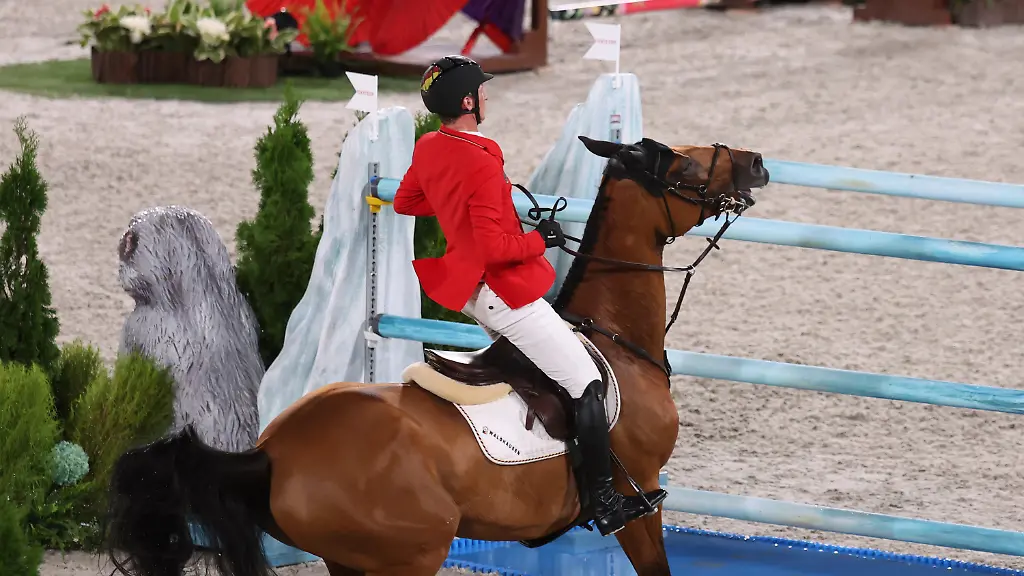 627ae8c79fce493d858331c4fad5dadd