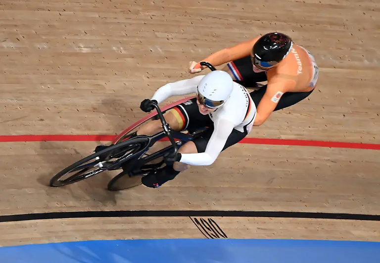 dc721f2e822a61ab500f32dd5151fba2