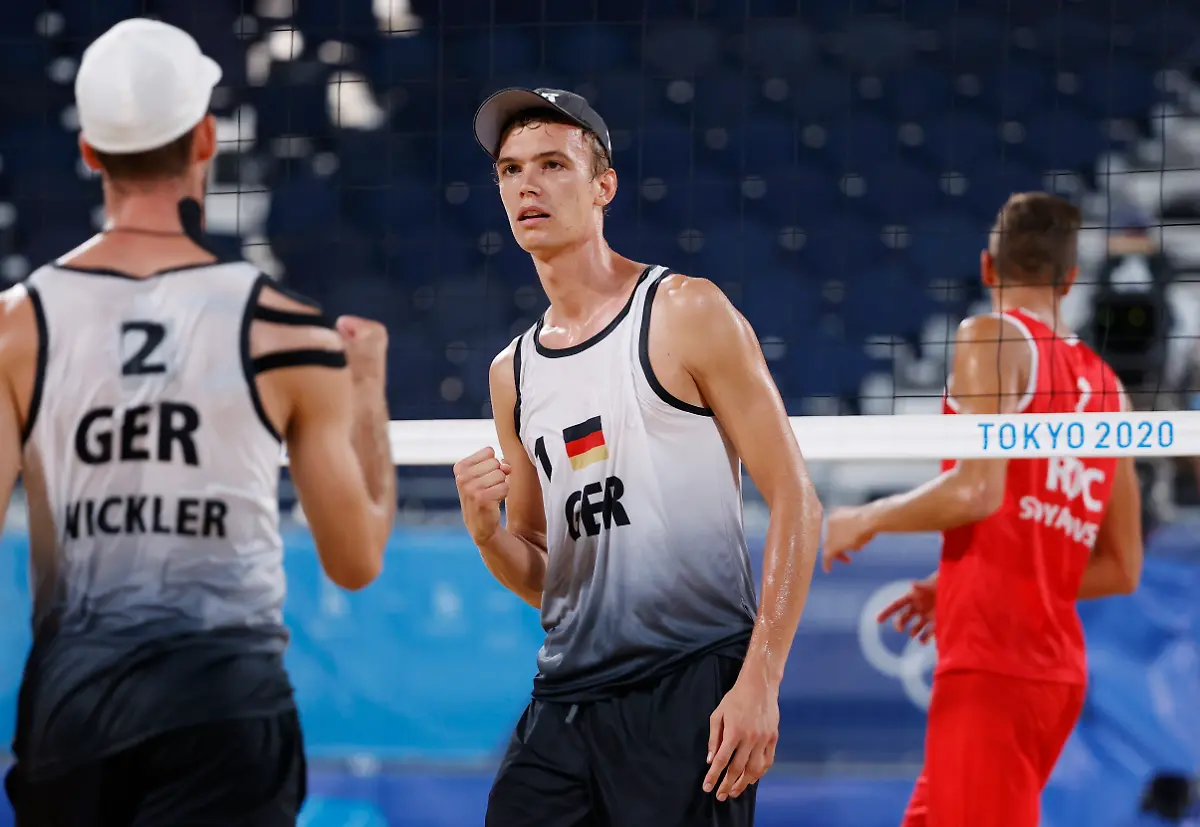 2021-08-04T121412Z-121082594-SP1EH840XZLV4-RTRMADP-3-OLYMPICS-2020-VBV-M-TEAM2-QFNL-000300